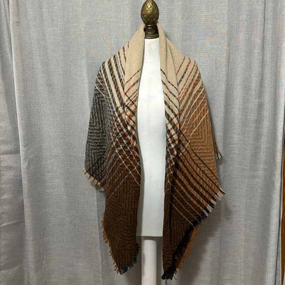 Quagga brand Large 52x52 Blanket Style Scarf/Wrap-Browns/Beige/Black-Polyester - Picture 5 of 16